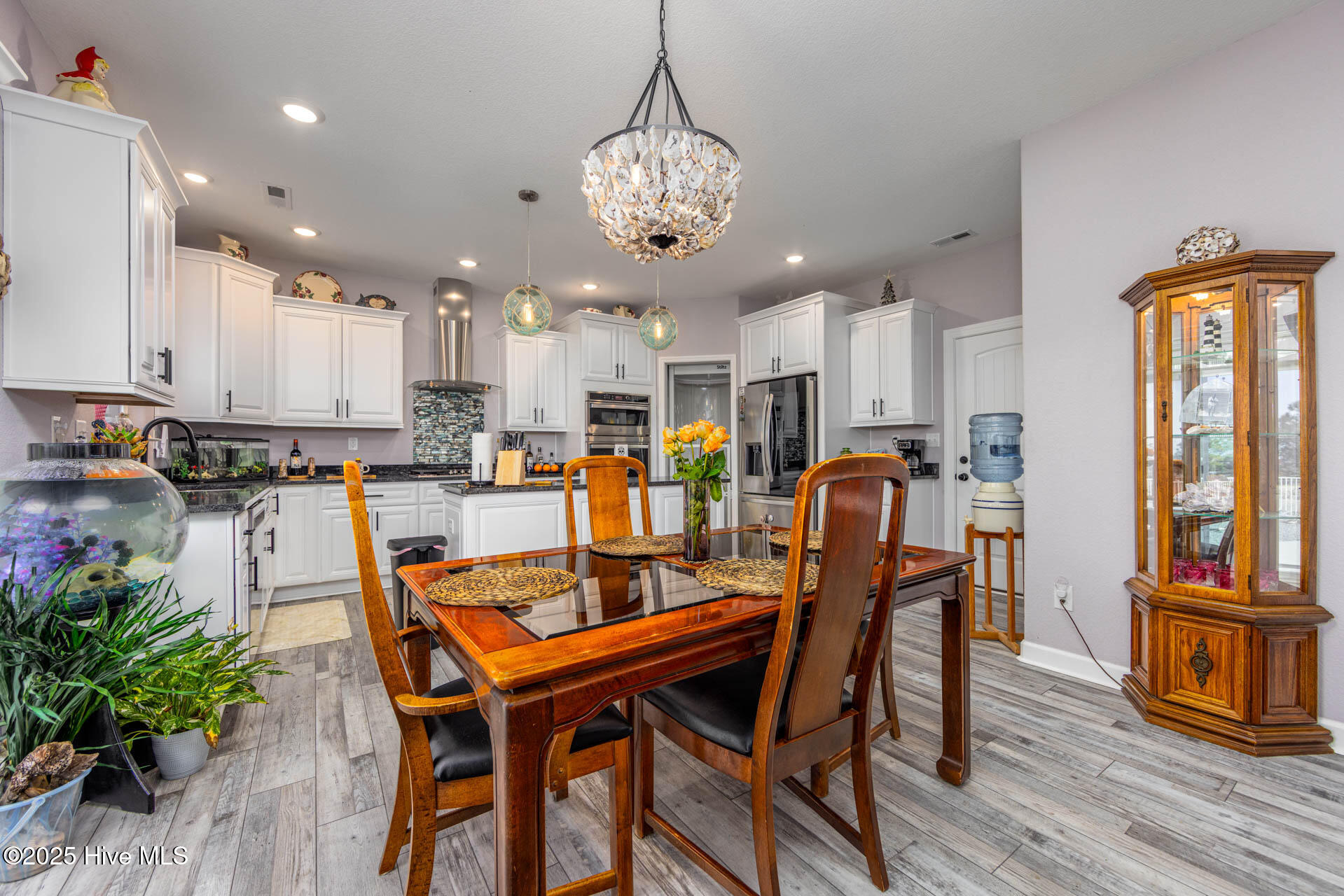 456 Pointe Vista Drive
