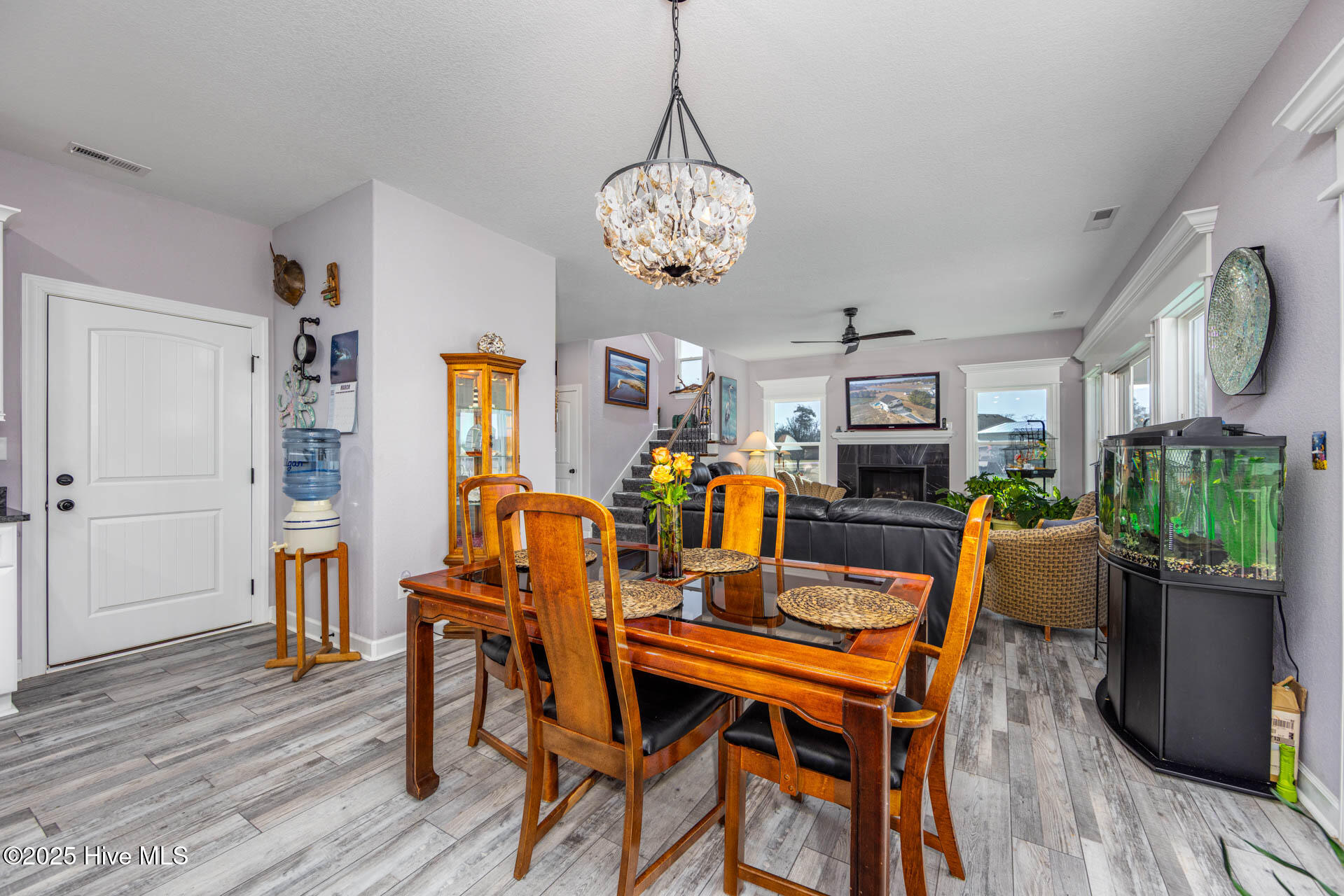 456 Pointe Vista Drive
