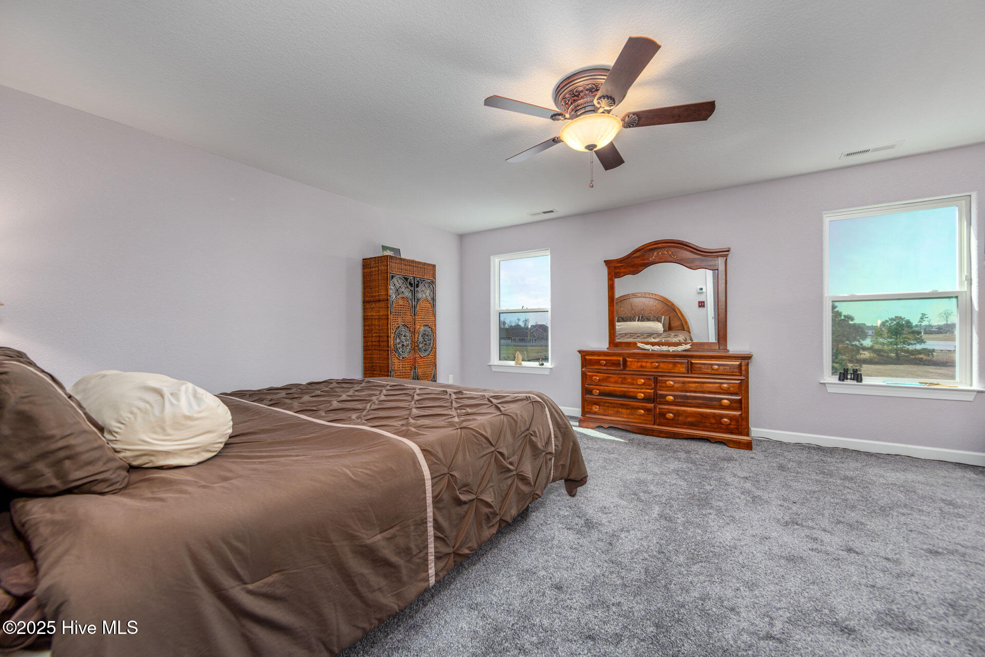 456 Pointe Vista Drive