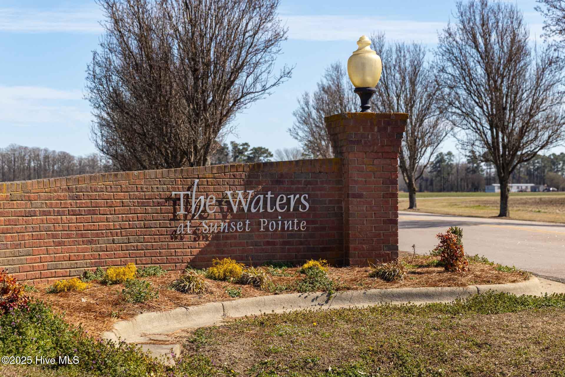 456 Pointe Vista Drive