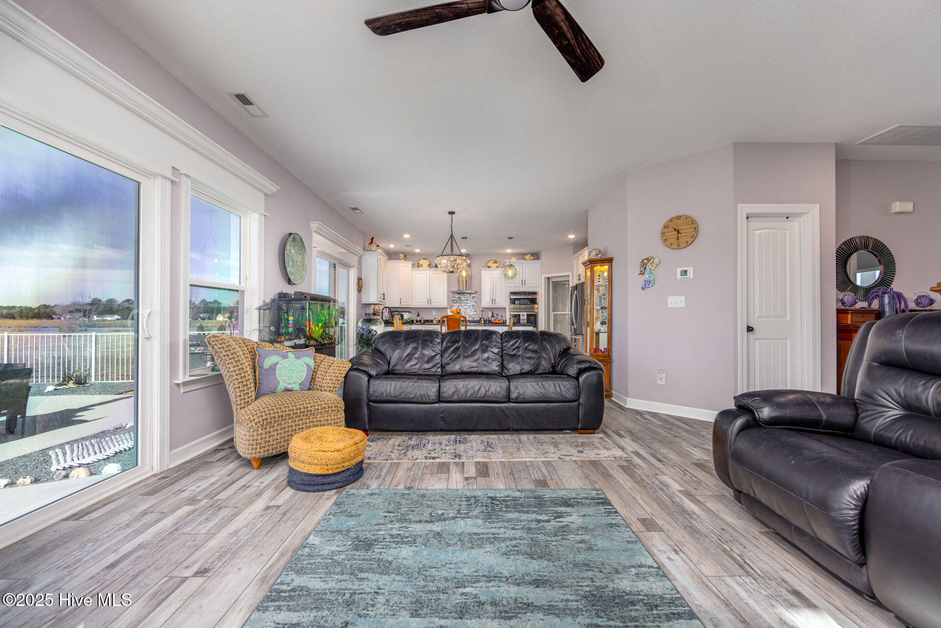 456 Pointe Vista Drive