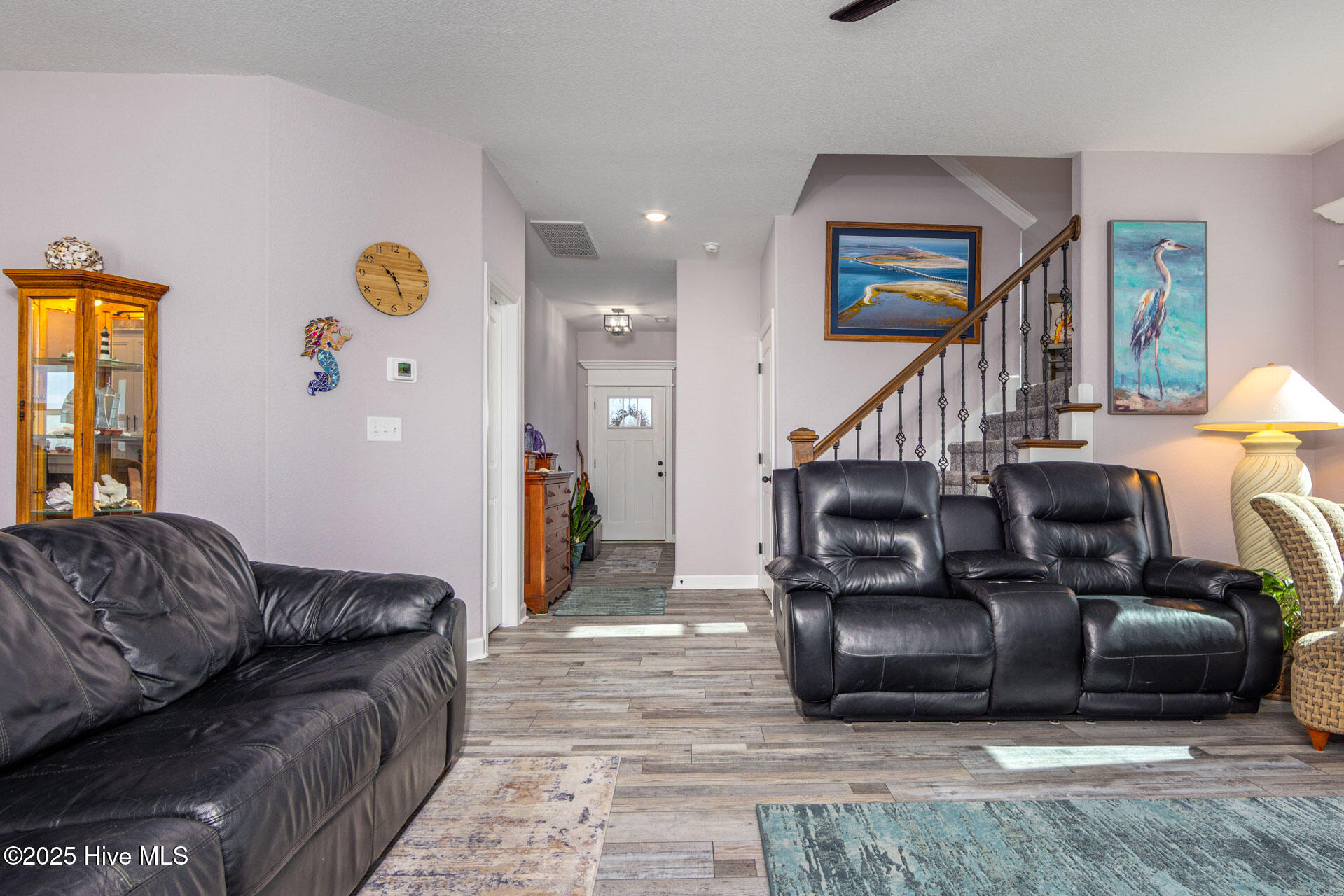 456 Pointe Vista Drive