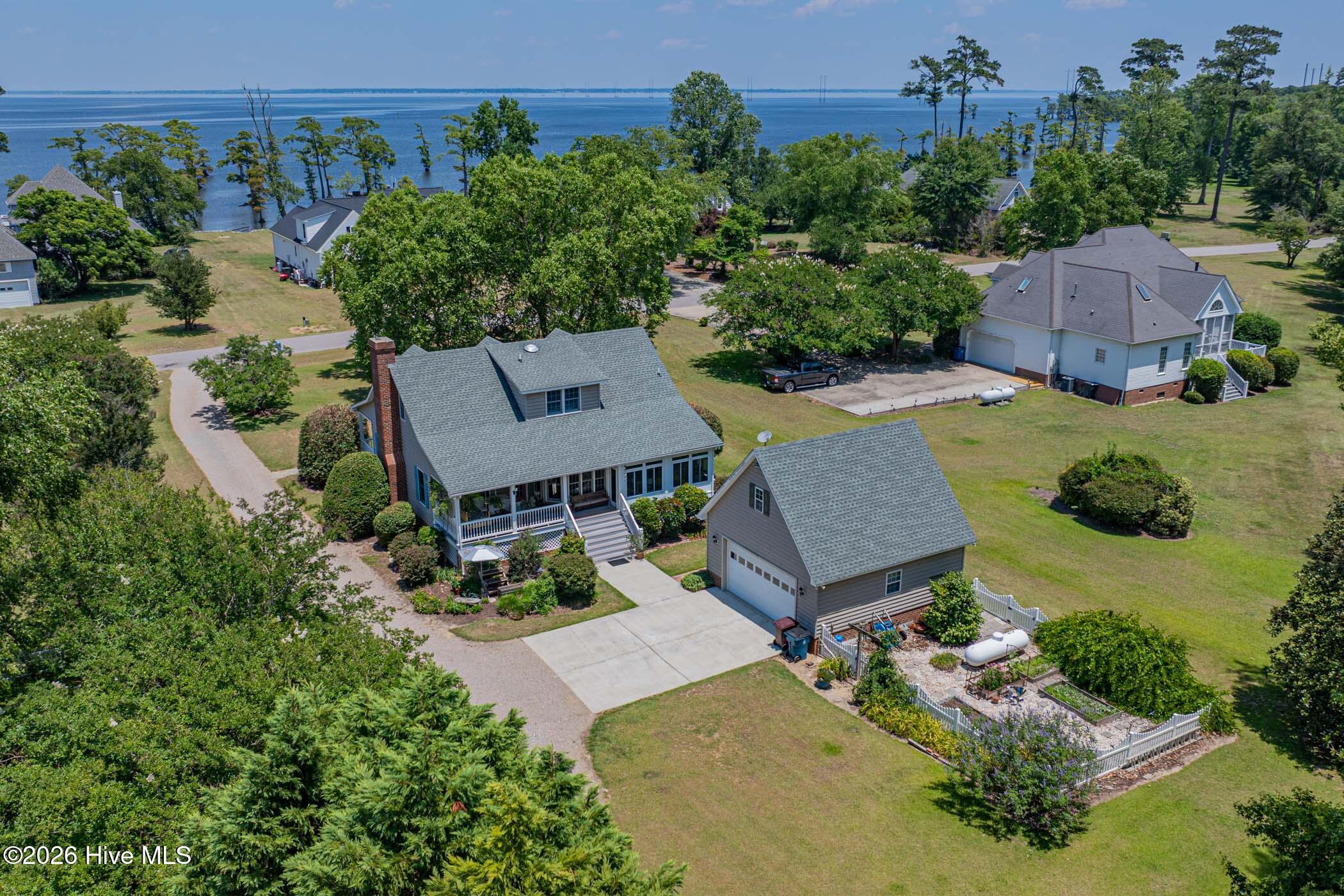343 Mariners Drive