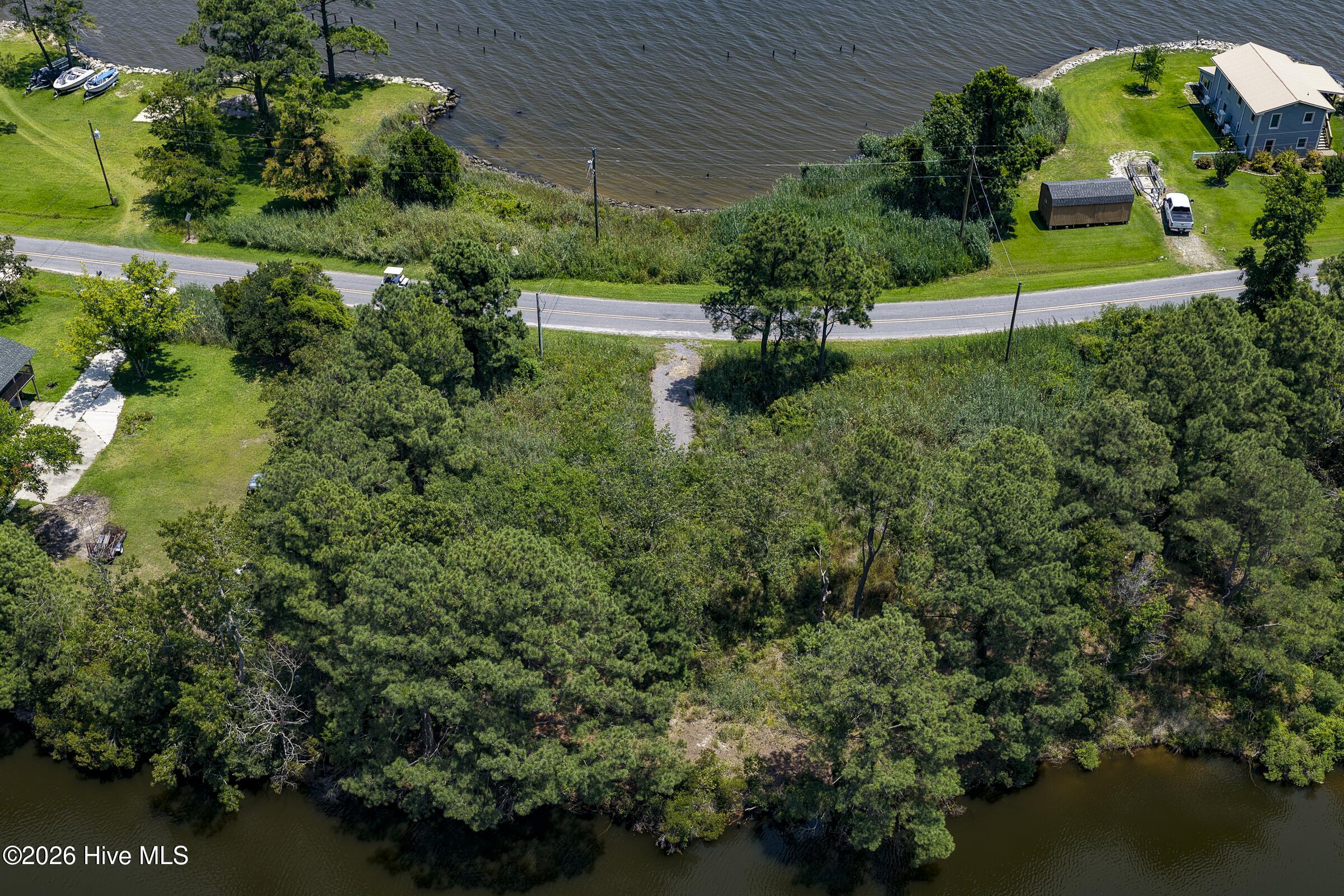 767-768 713,714,767,768 Driftwood Drive