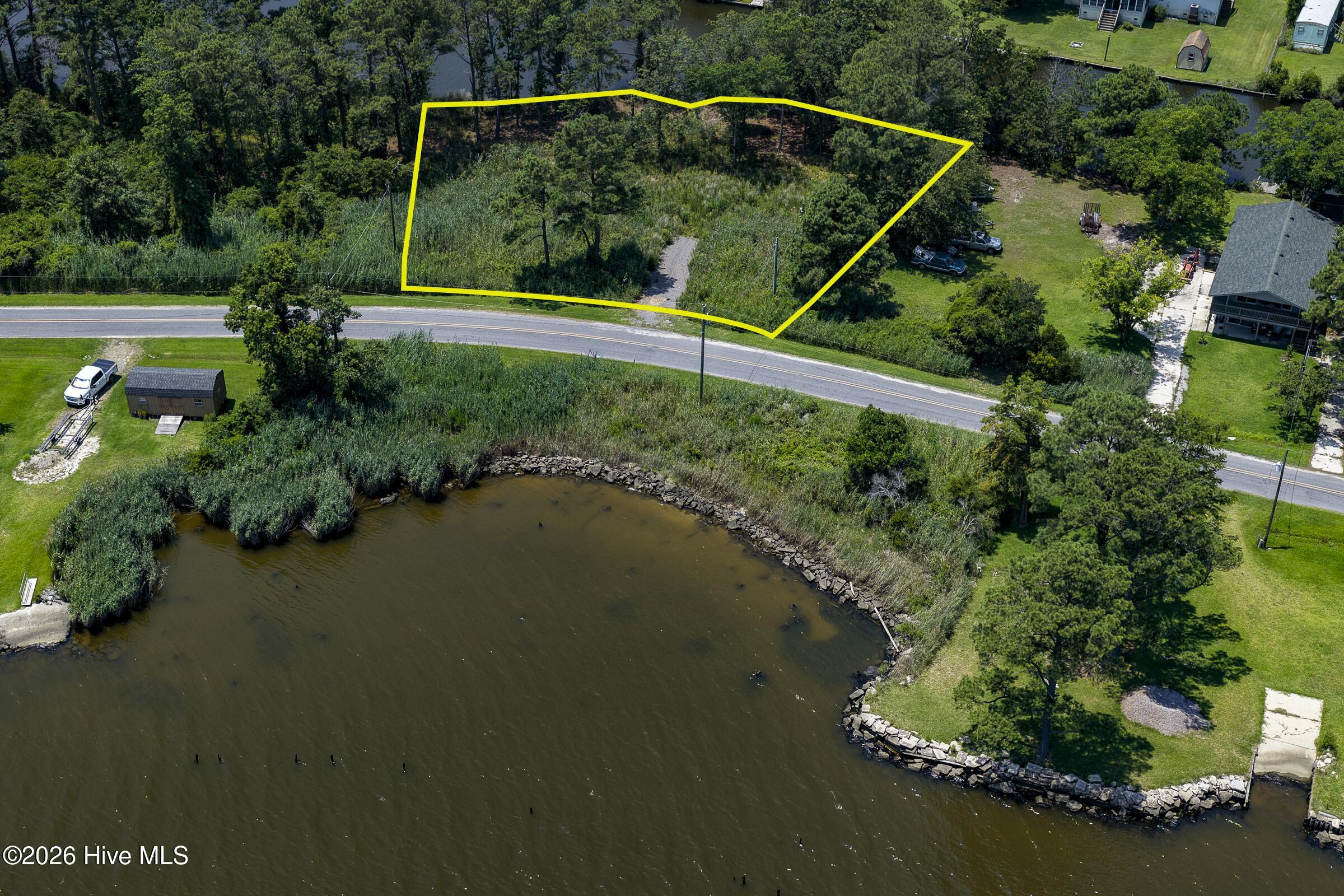 767-768 713,714,767,768 Driftwood Drive