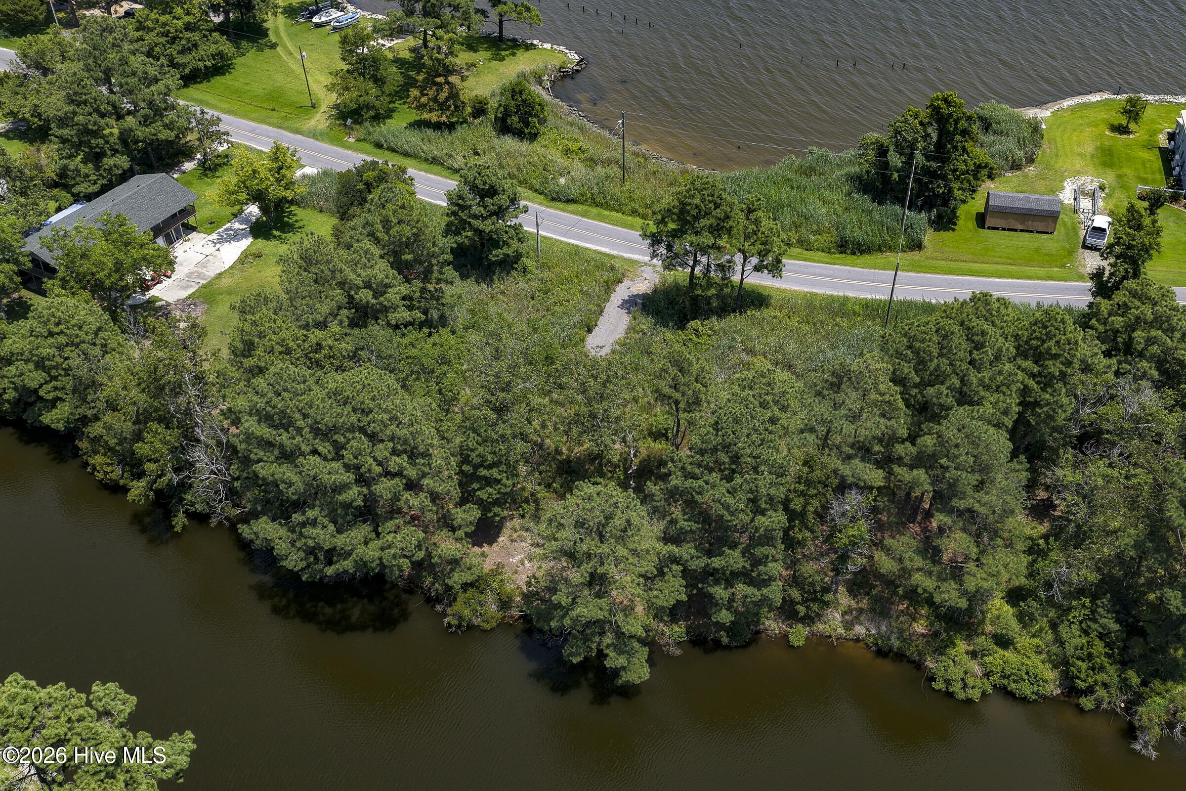 767-768 713,714,767,768 Driftwood Drive