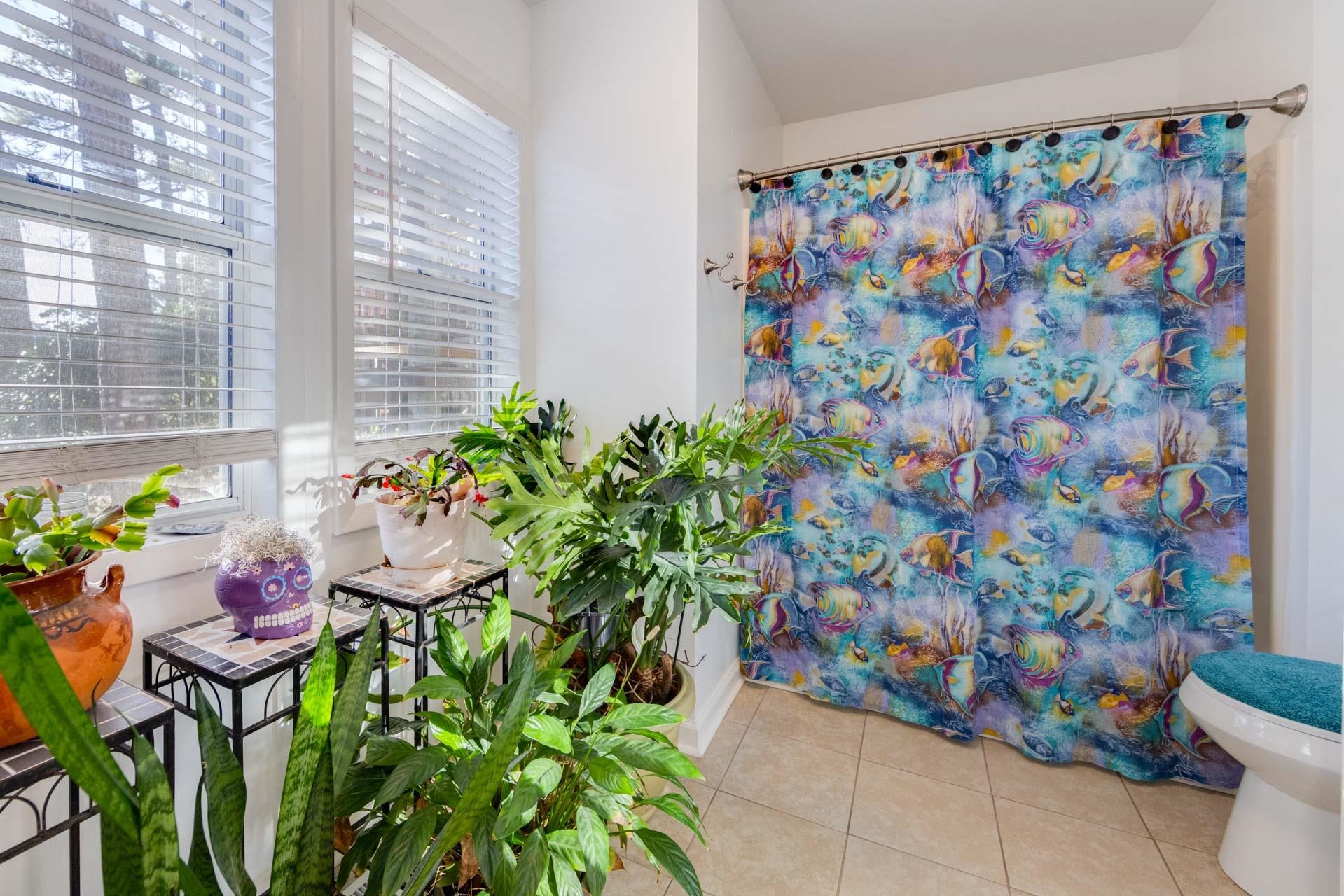 700 W First Street Unit D12