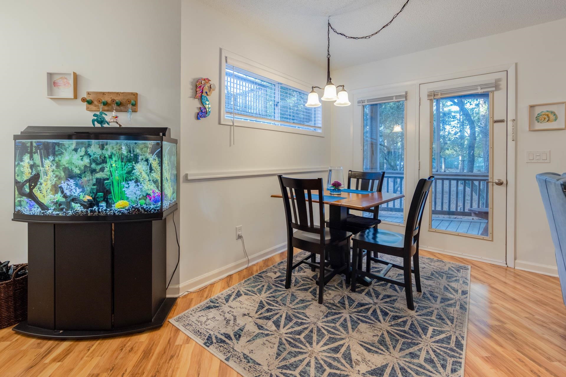 700 W First Street Unit D12
