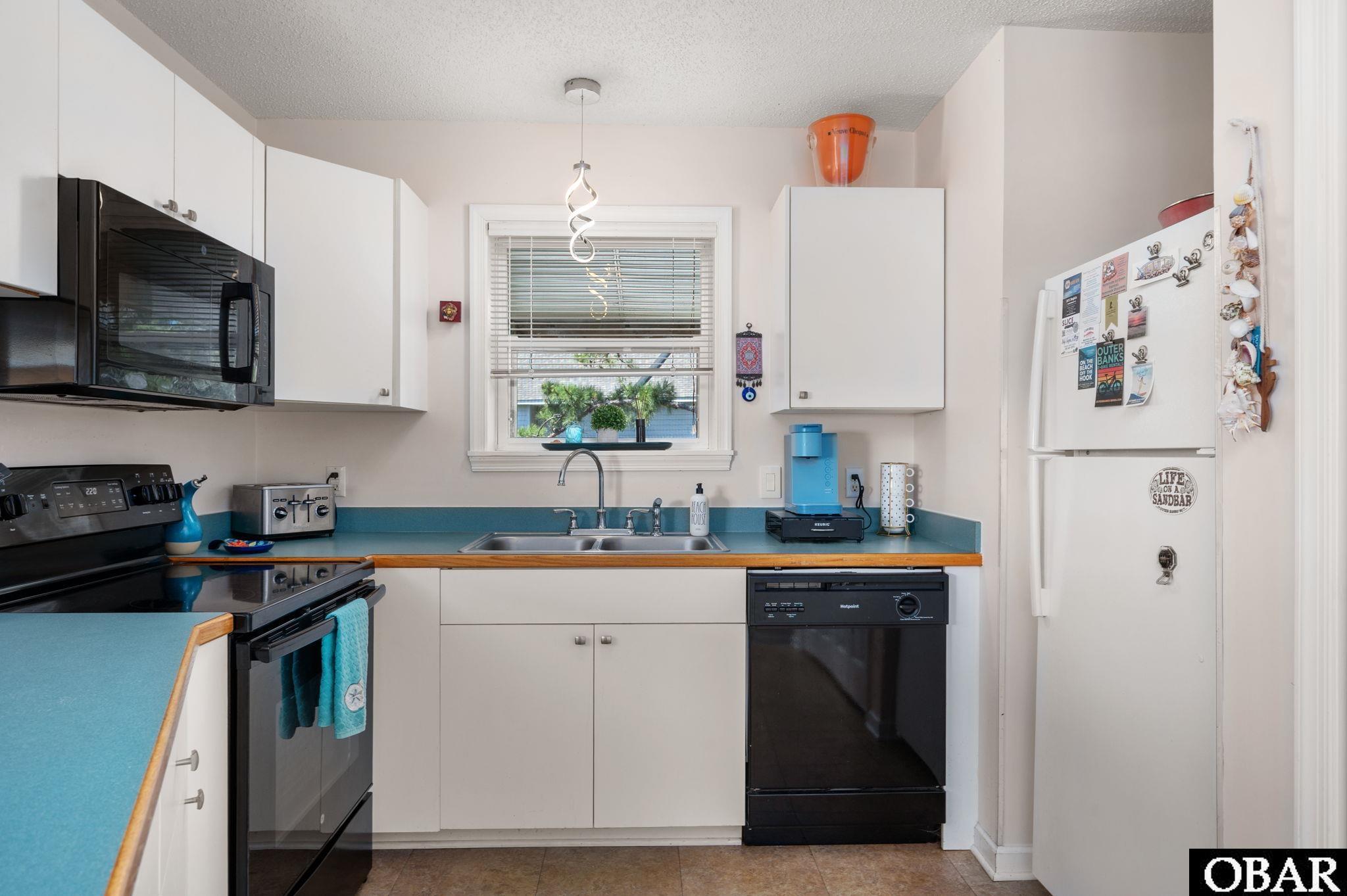 700 W First Street Unit G-3