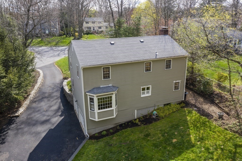 33 Saw Mill Road