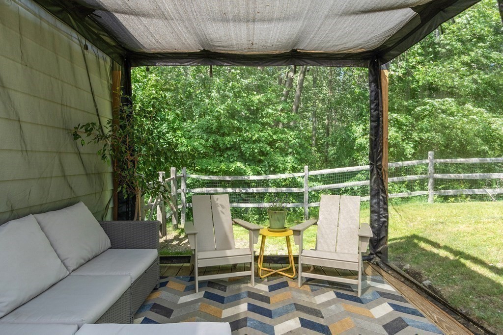 98 Gleasondale Road