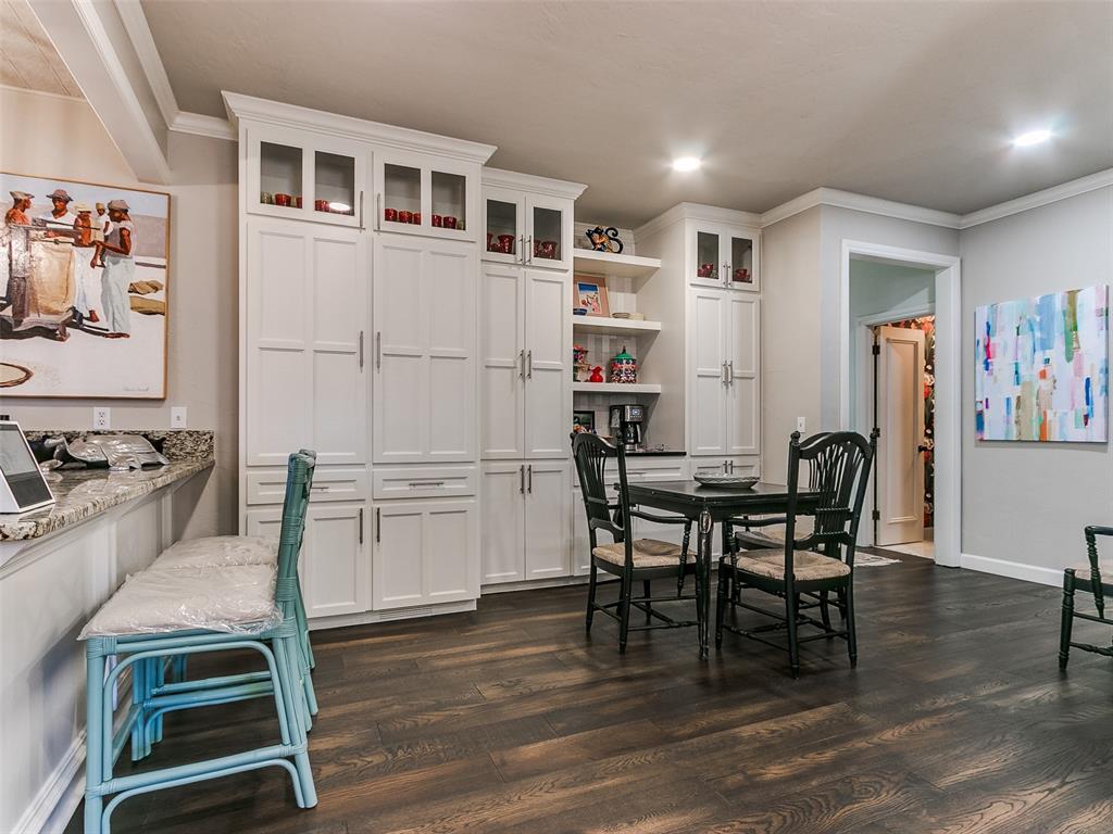 11501 Plum Thicket Place