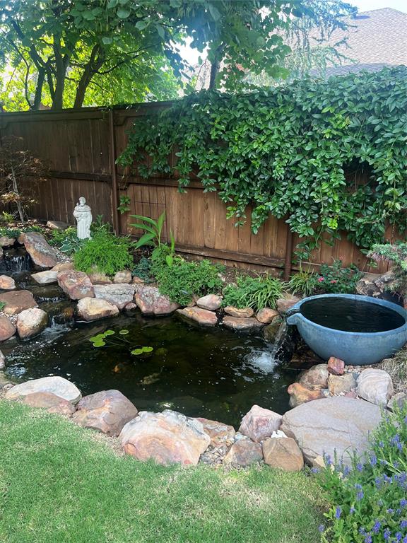 11501 Plum Thicket Place