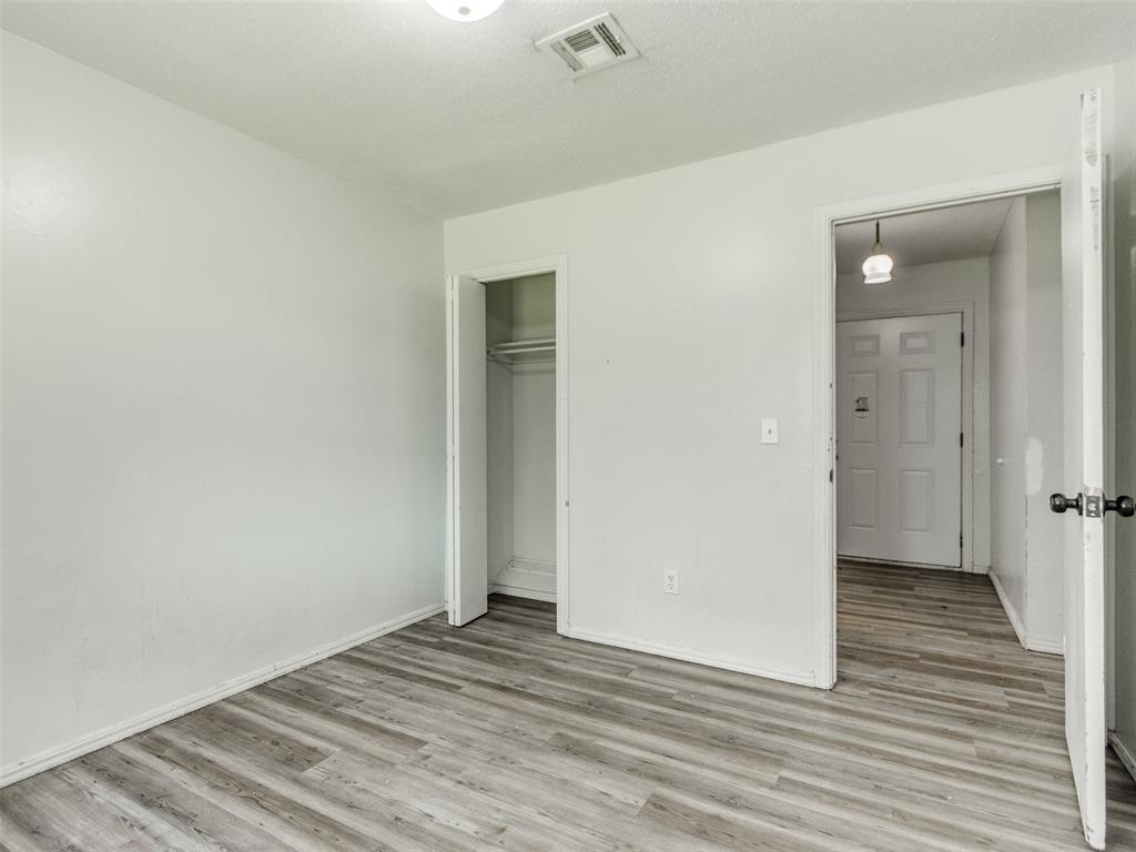 104 Oakside Drive