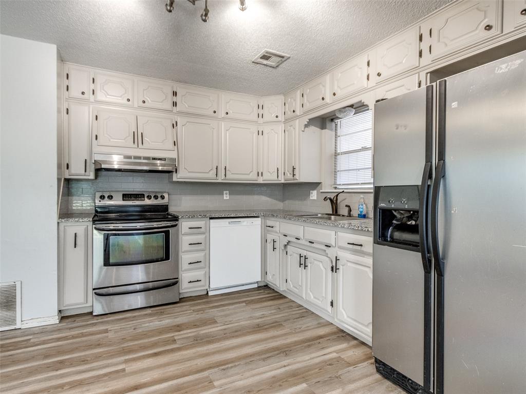 104 Oakside Drive