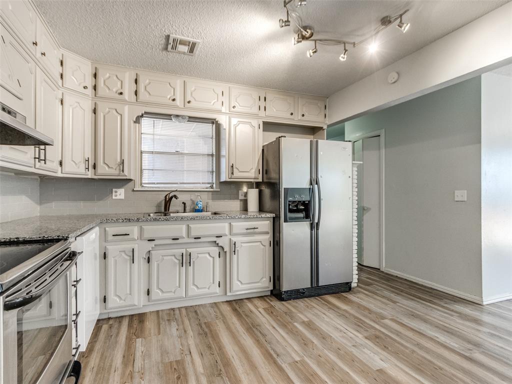 104 Oakside Drive