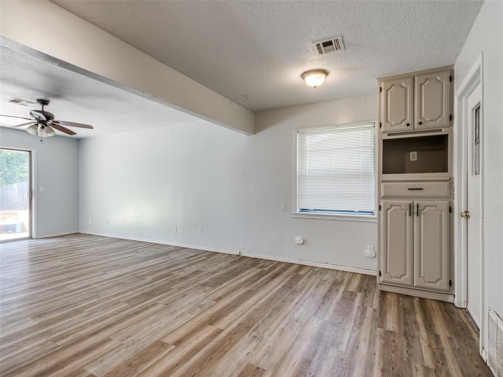 104 Oakside Drive