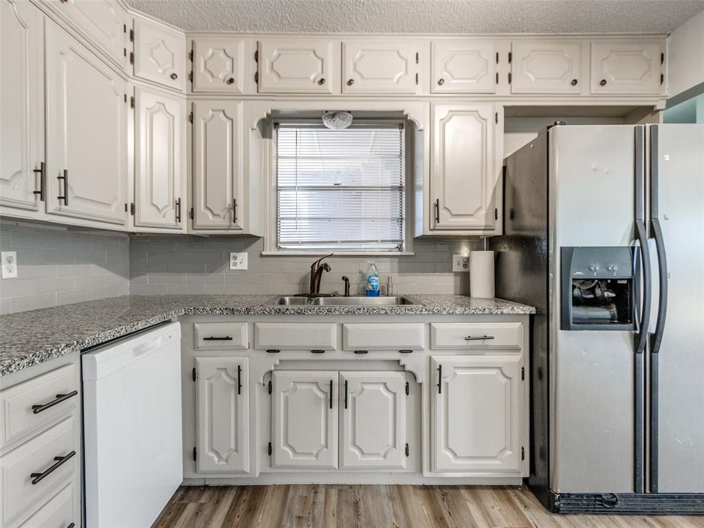 104 Oakside Drive