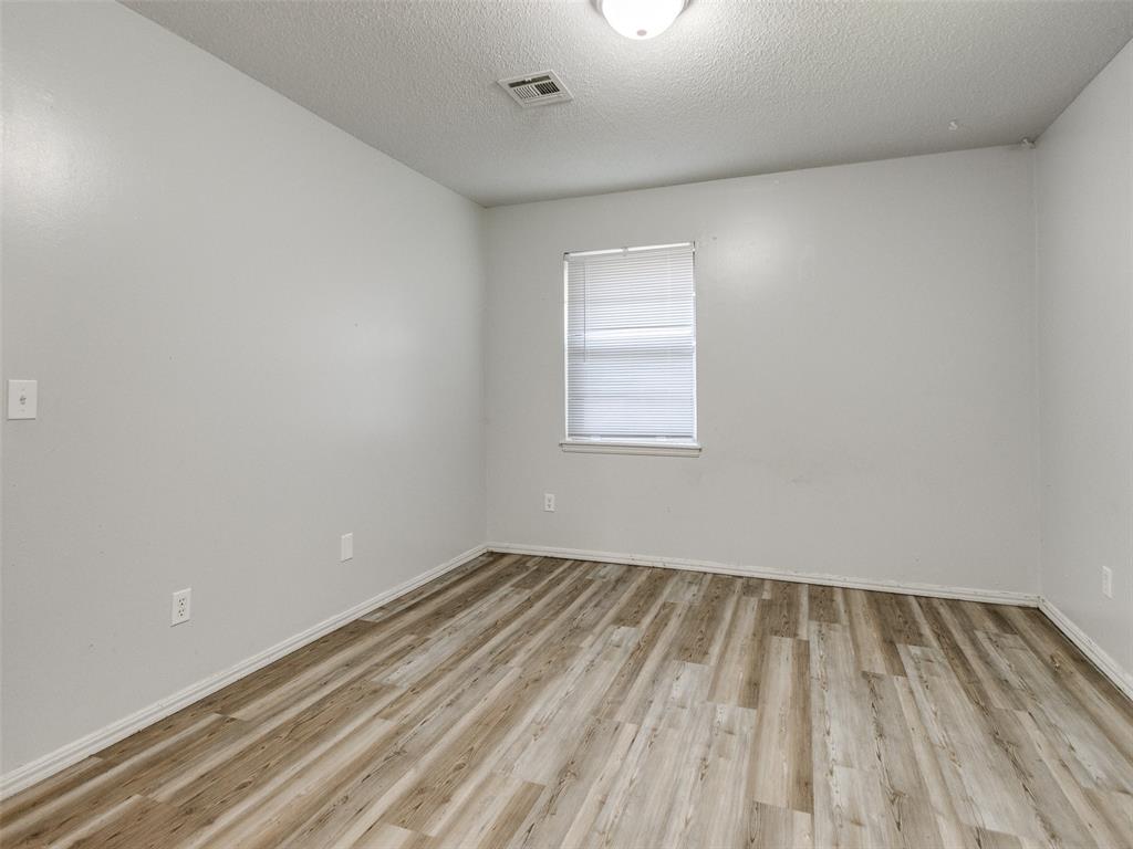 104 Oakside Drive