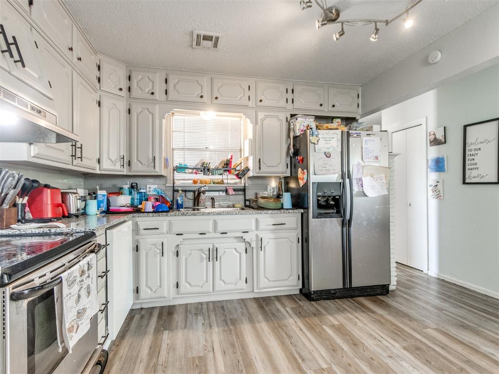 104 Oakside Drive