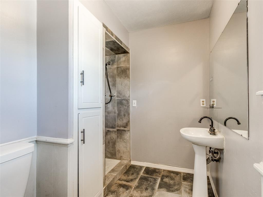 104 Oakside Drive