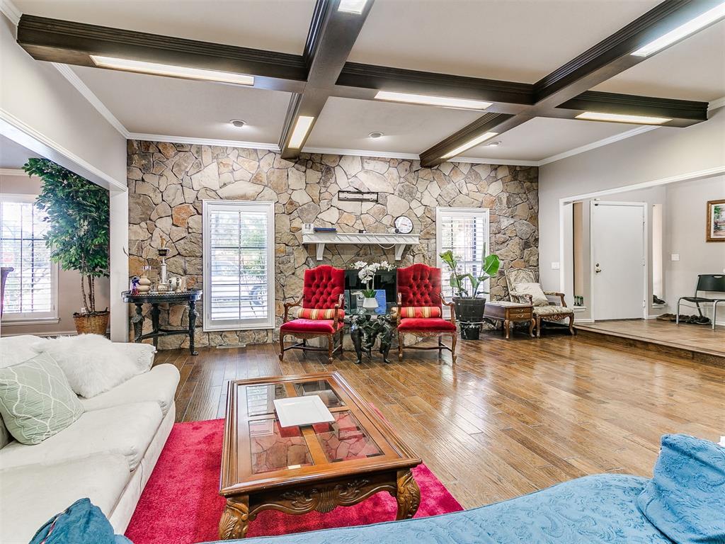 8101 Brownsville Lane