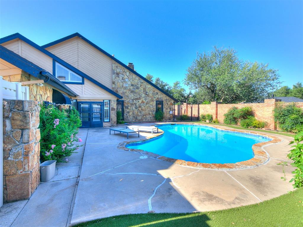 8101 Brownsville Lane