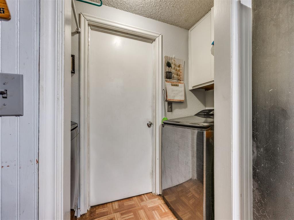 7536 NW 115th Street