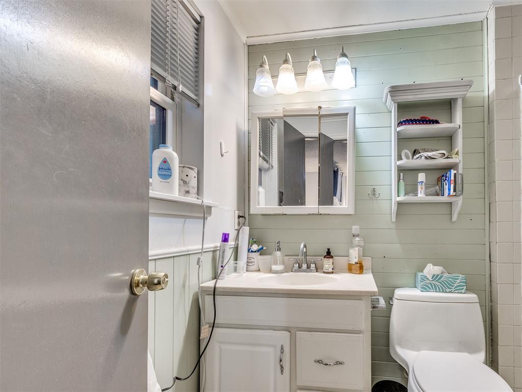 7536 NW 115th Street