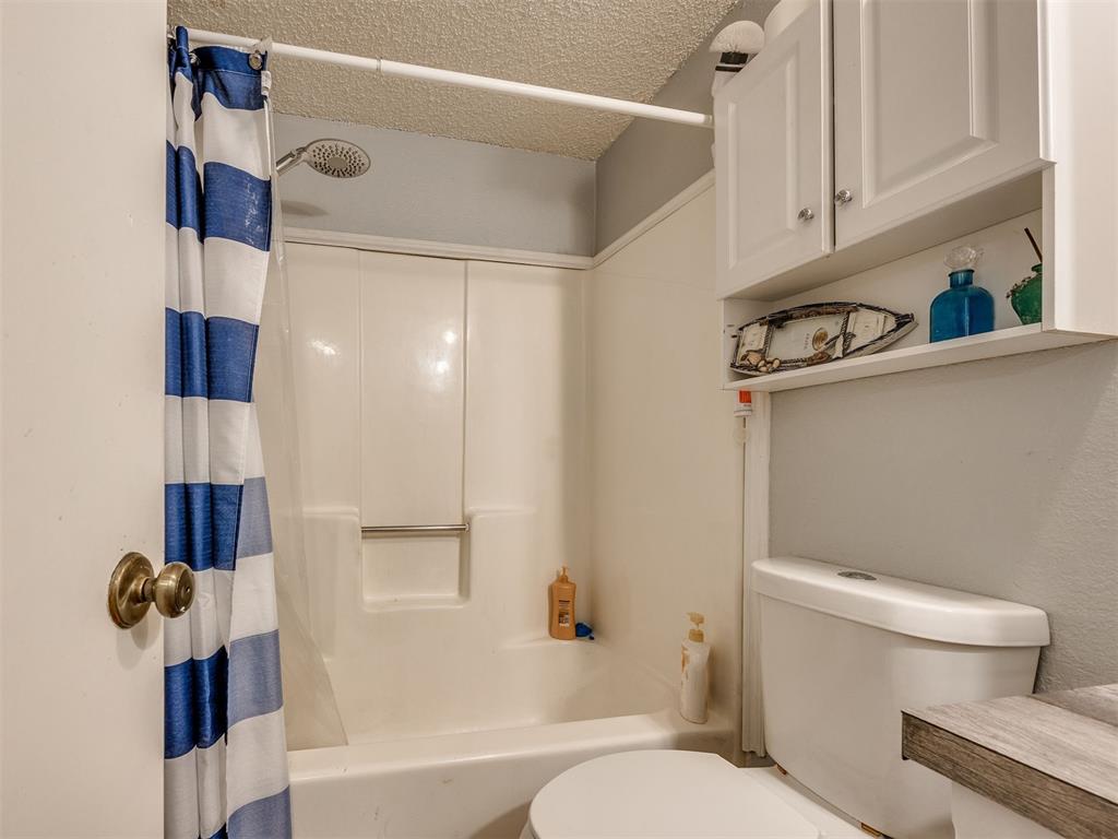 7536 NW 115th Street