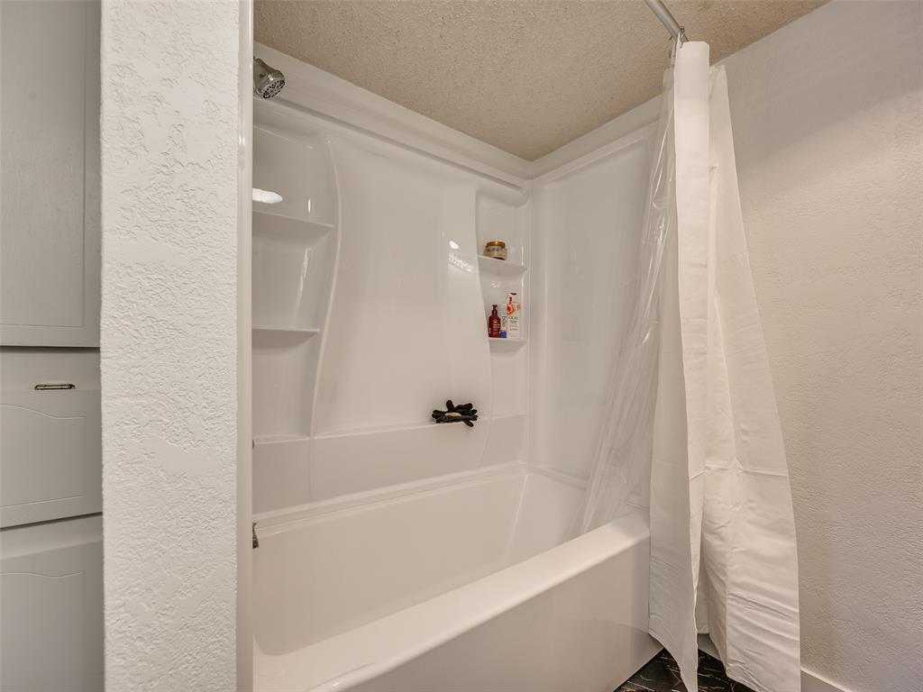 6000 N Pennsylvania Avenue Unit: 218-B