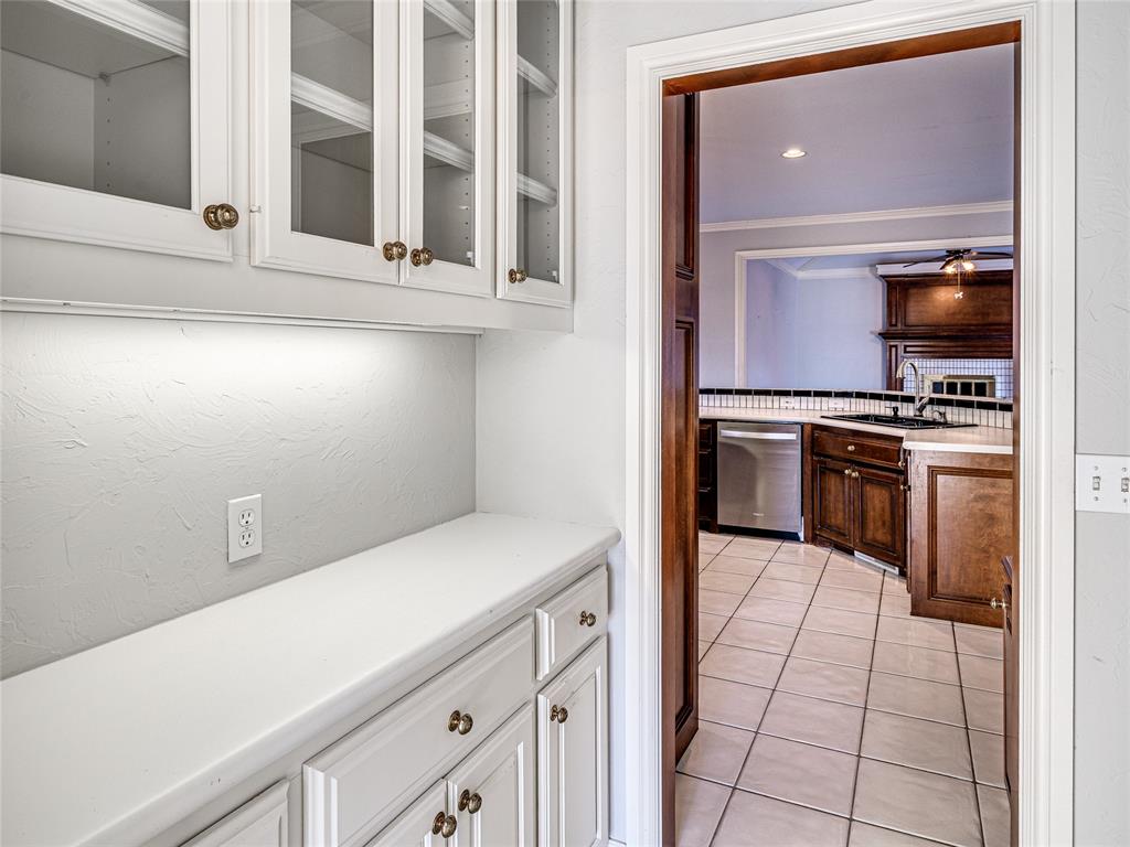 6417 Plum Thicket Road