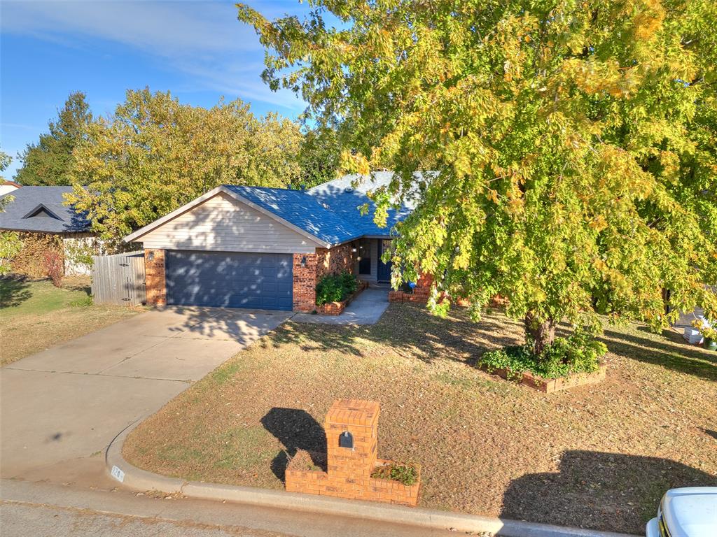 9204 Aaron Drive