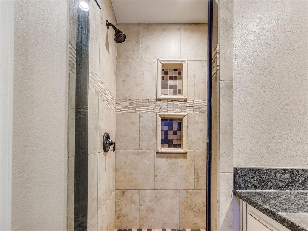 9204 Aaron Drive