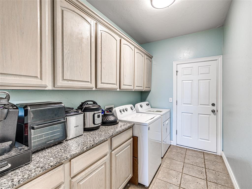 176 Cypress N.W Street