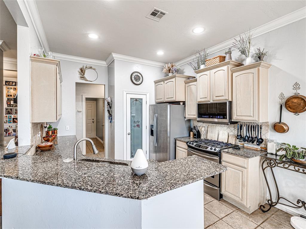 176 Cypress N.W Street