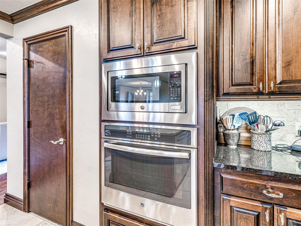 6101 Plum Thicket Road