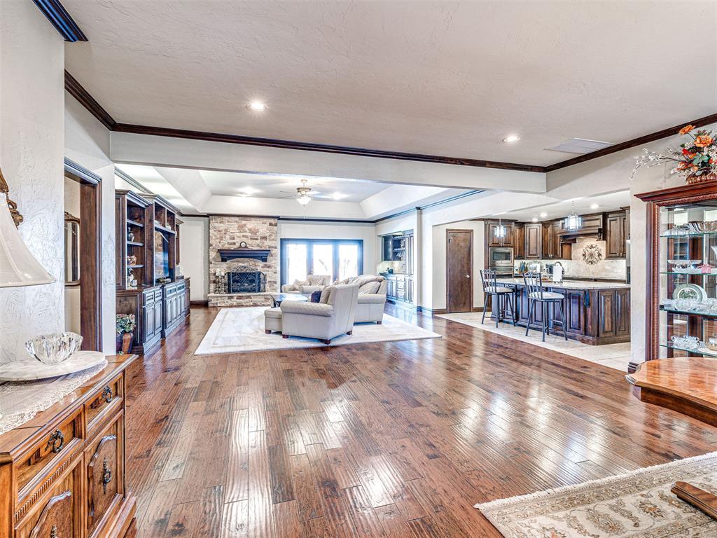 6101 Plum Thicket Road