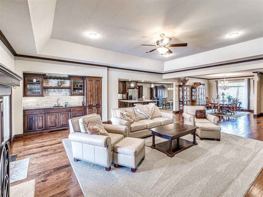 6101 Plum Thicket Road