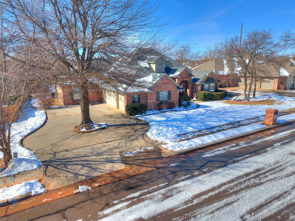 305 Hamptonridge Road