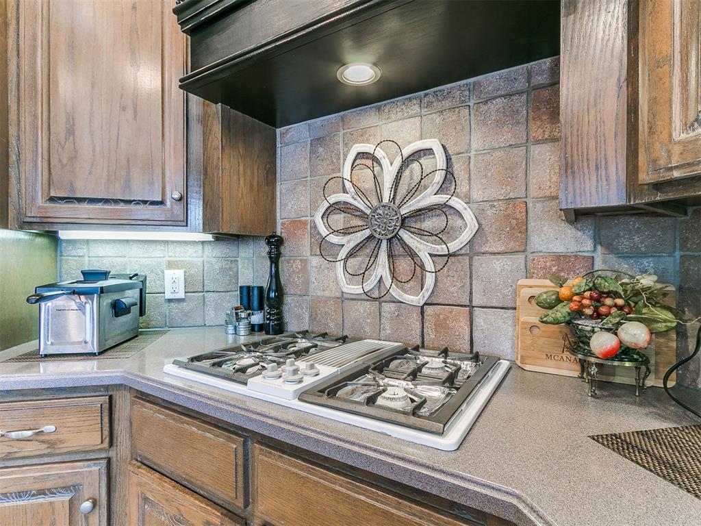 305 Hamptonridge Road