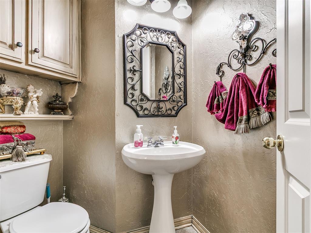 305 Hamptonridge Road