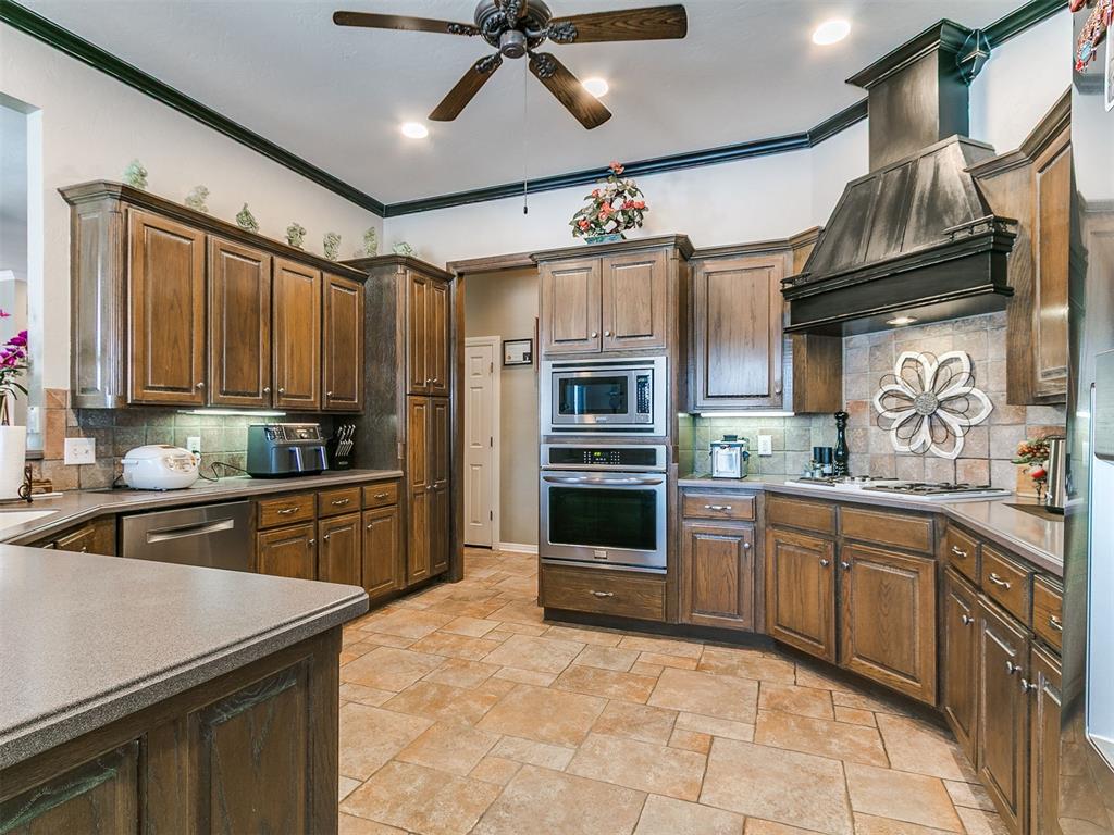 305 Hamptonridge Road