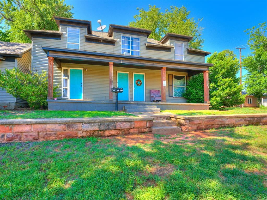 220 E Springer Avenue
