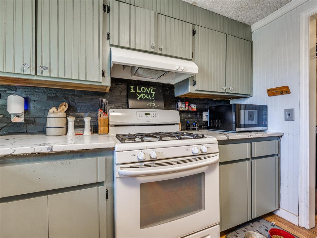 7536 NW 115th Street