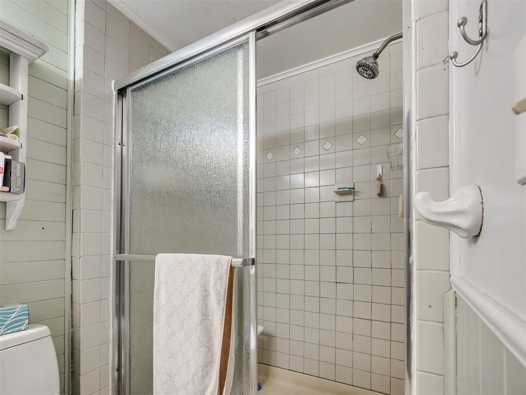 7536 NW 115th Street