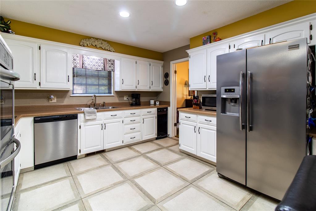 6401 Urschel Court