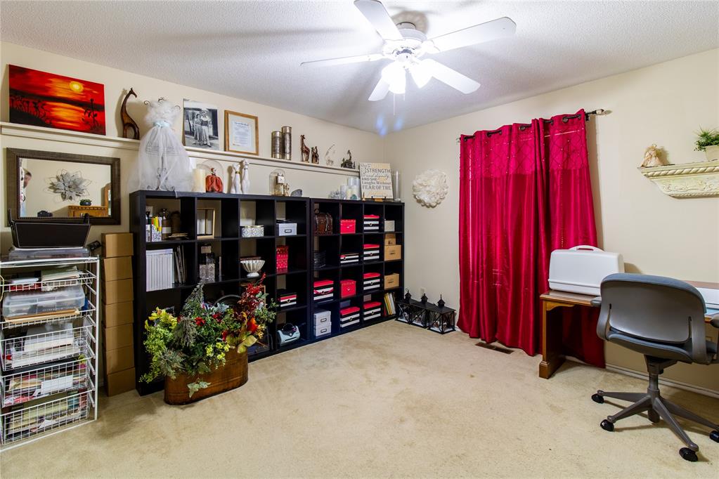 6401 Urschel Court