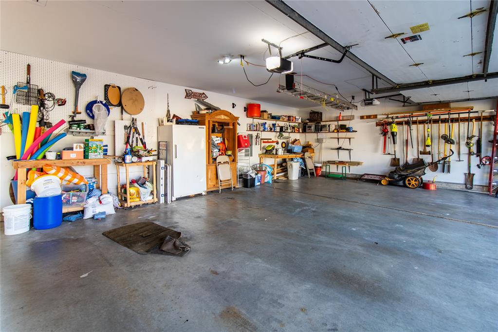 6401 Urschel Court