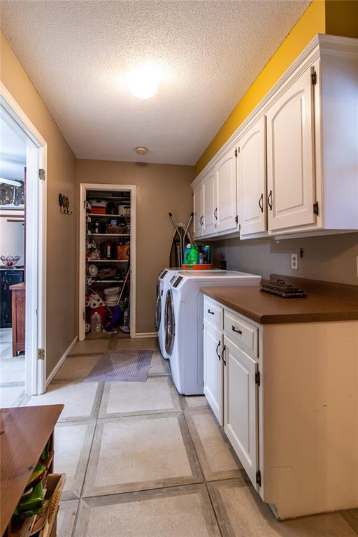 6401 Urschel Court